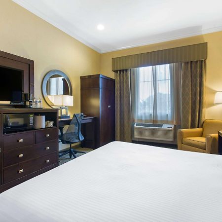 The Oaks Hotel & Suites Paso Robles Εξωτερικό φωτογραφία