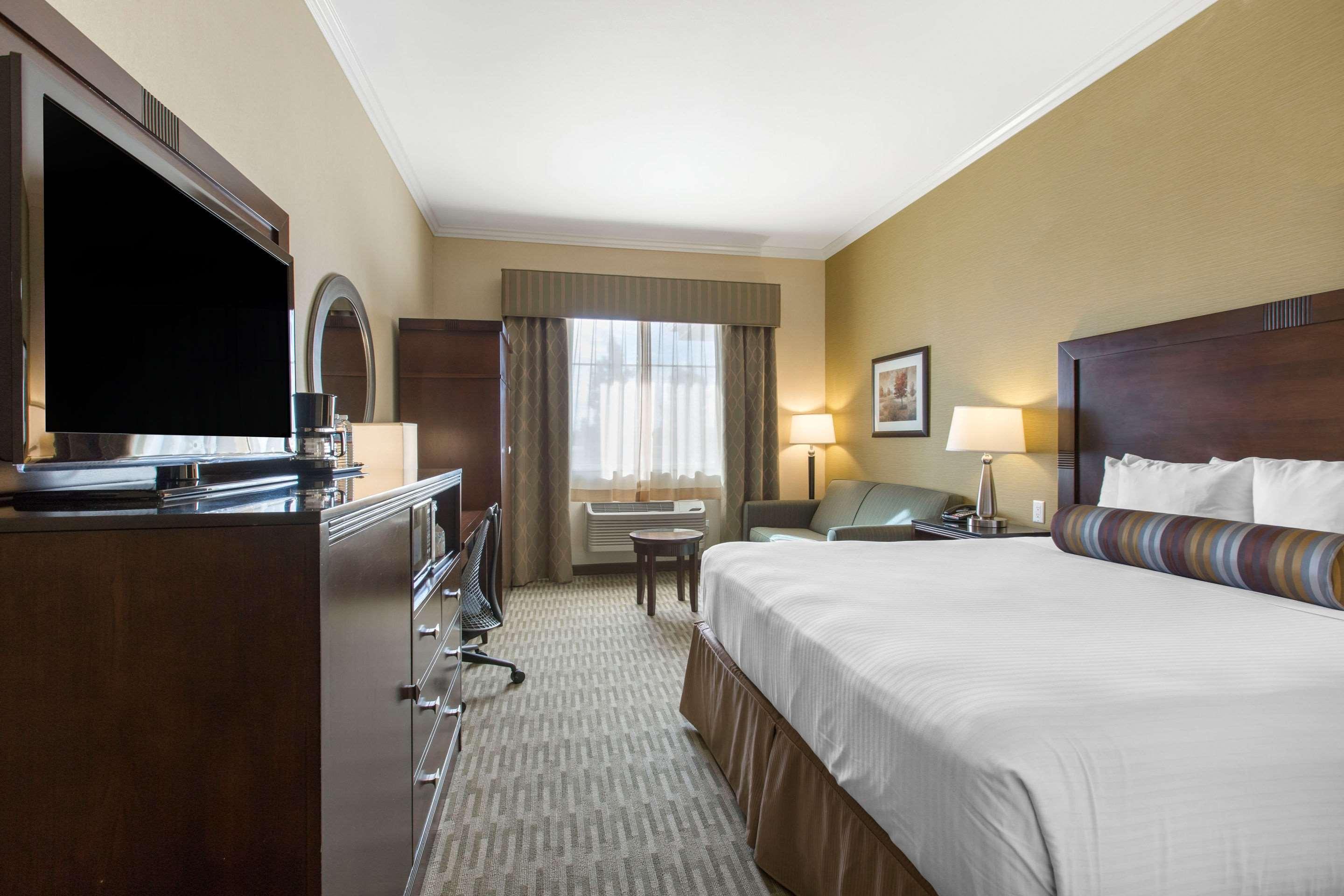 The Oaks Hotel & Suites Paso Robles Εξωτερικό φωτογραφία