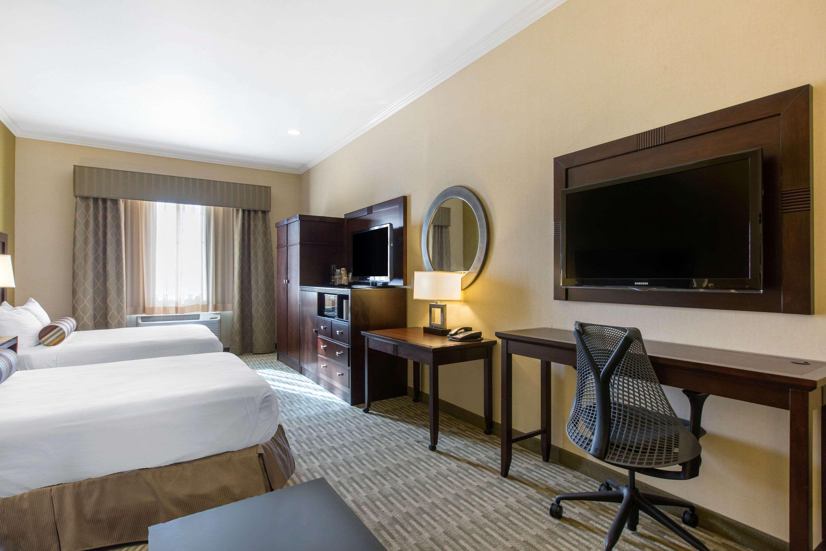 The Oaks Hotel & Suites Paso Robles Εξωτερικό φωτογραφία