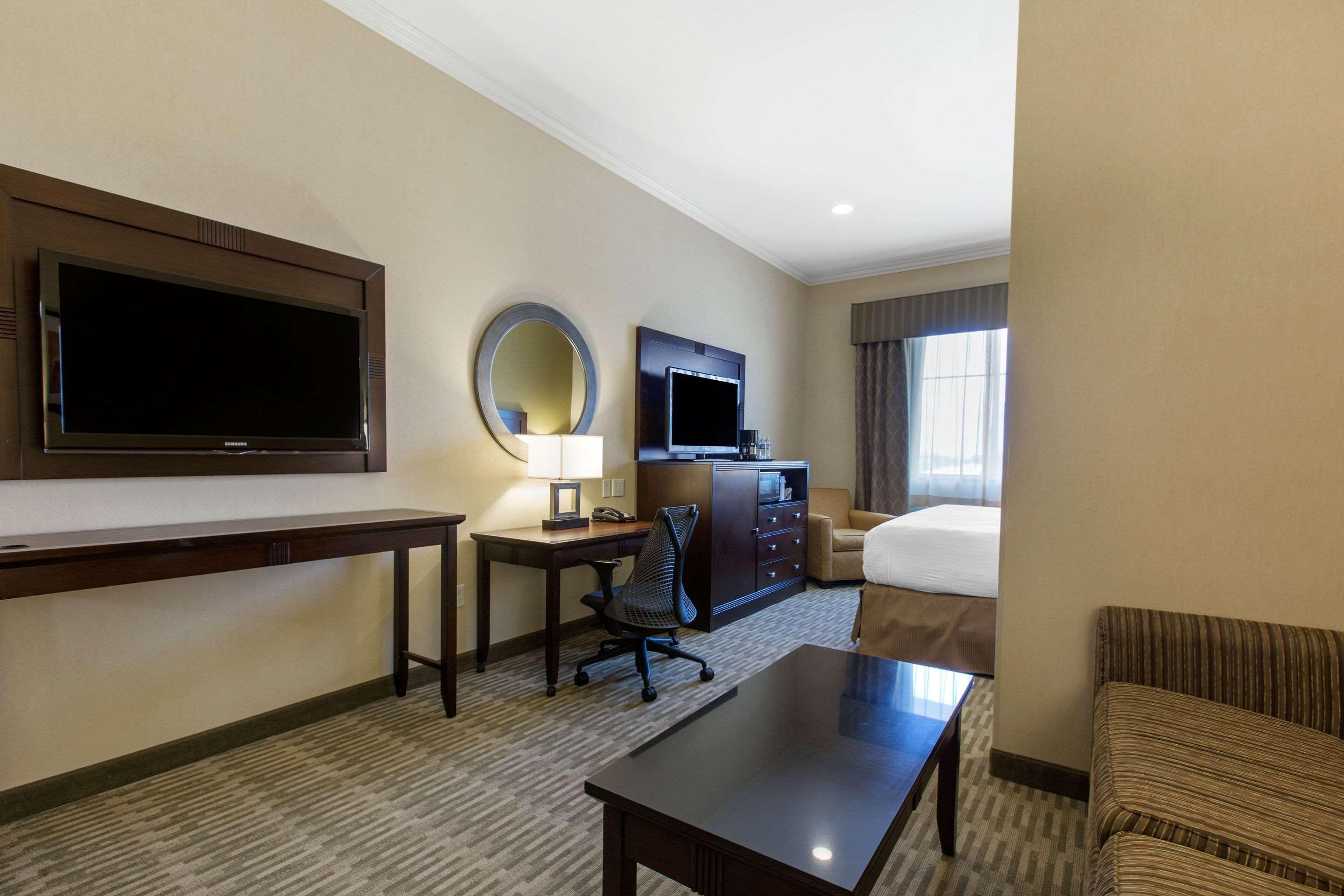 The Oaks Hotel & Suites Paso Robles Εξωτερικό φωτογραφία