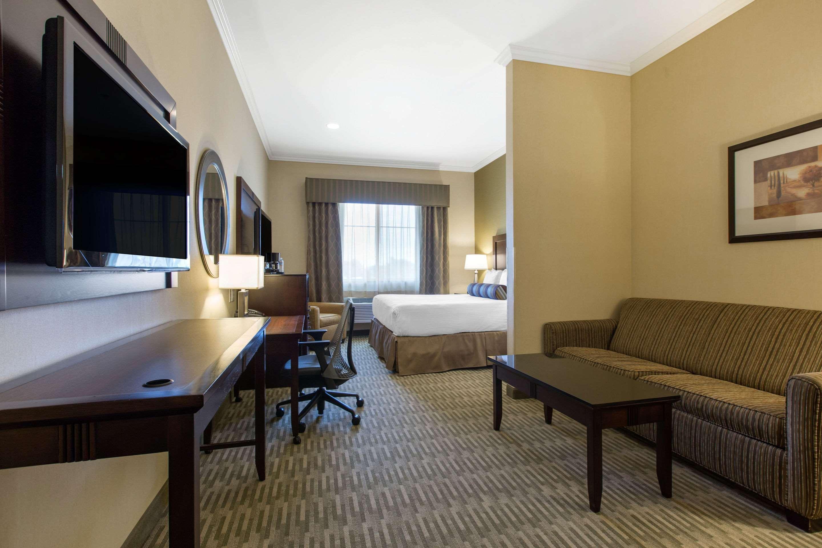 The Oaks Hotel & Suites Paso Robles Εξωτερικό φωτογραφία