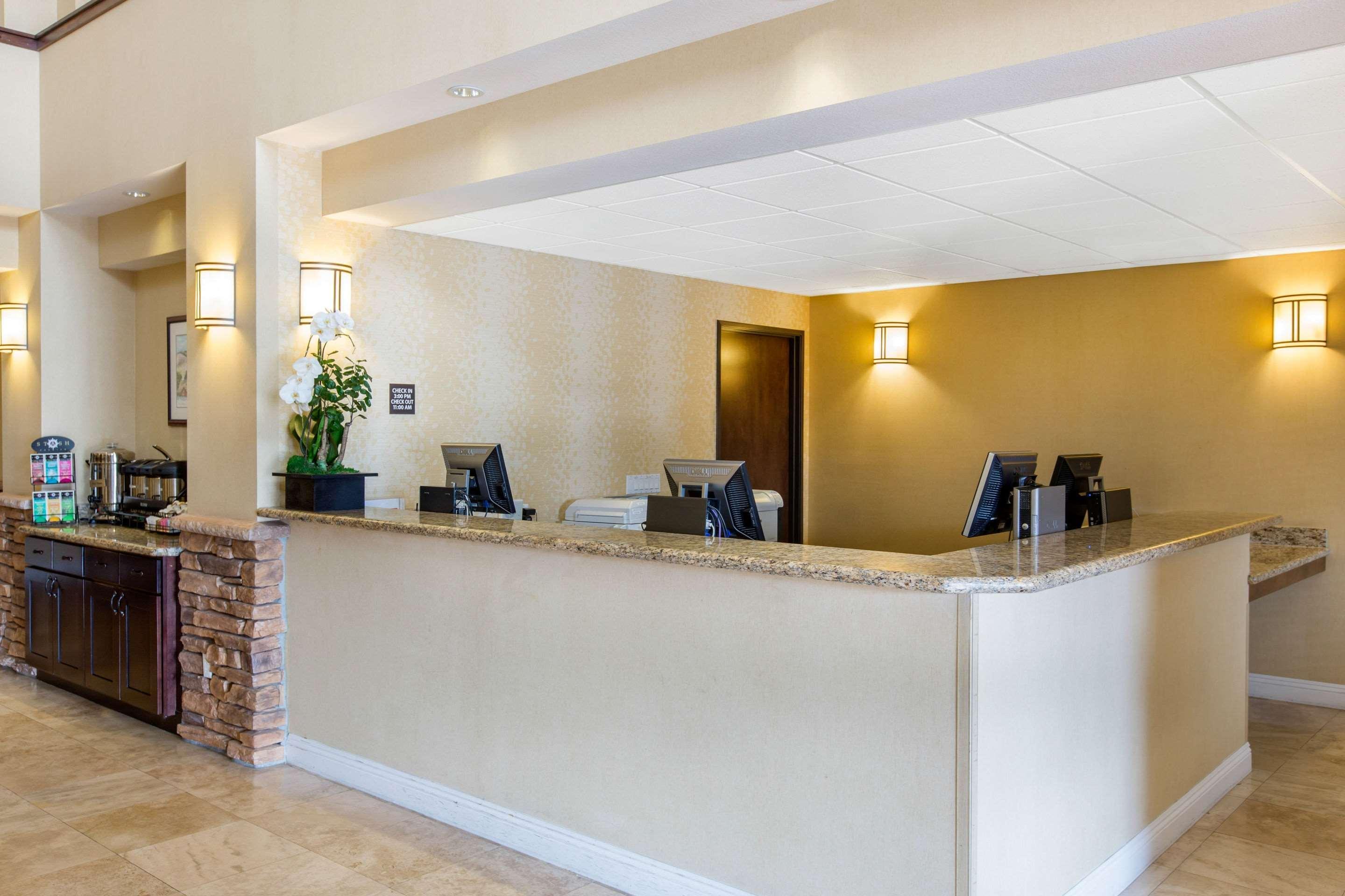 The Oaks Hotel & Suites Paso Robles Εξωτερικό φωτογραφία