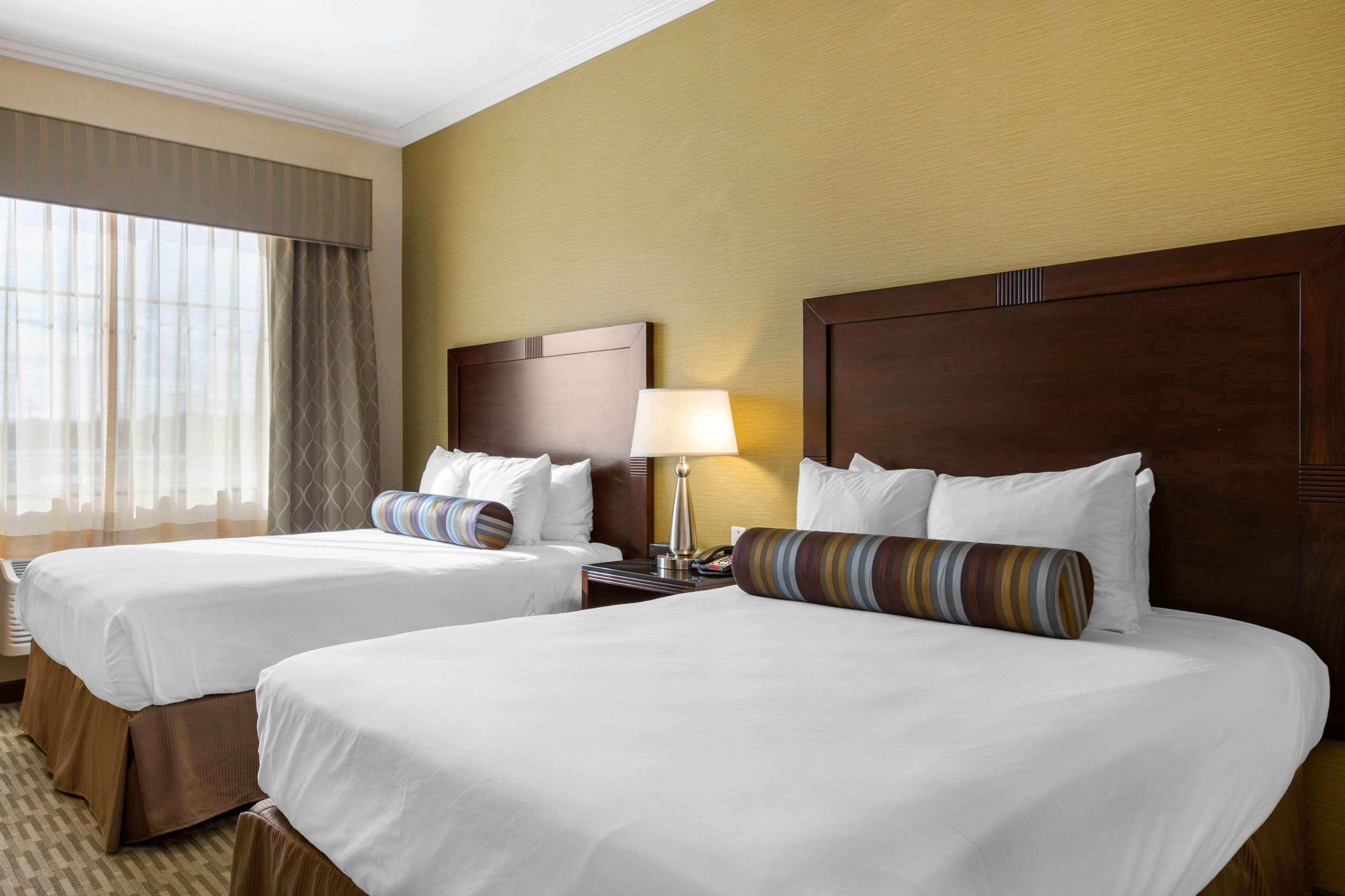 The Oaks Hotel & Suites Paso Robles Εξωτερικό φωτογραφία
