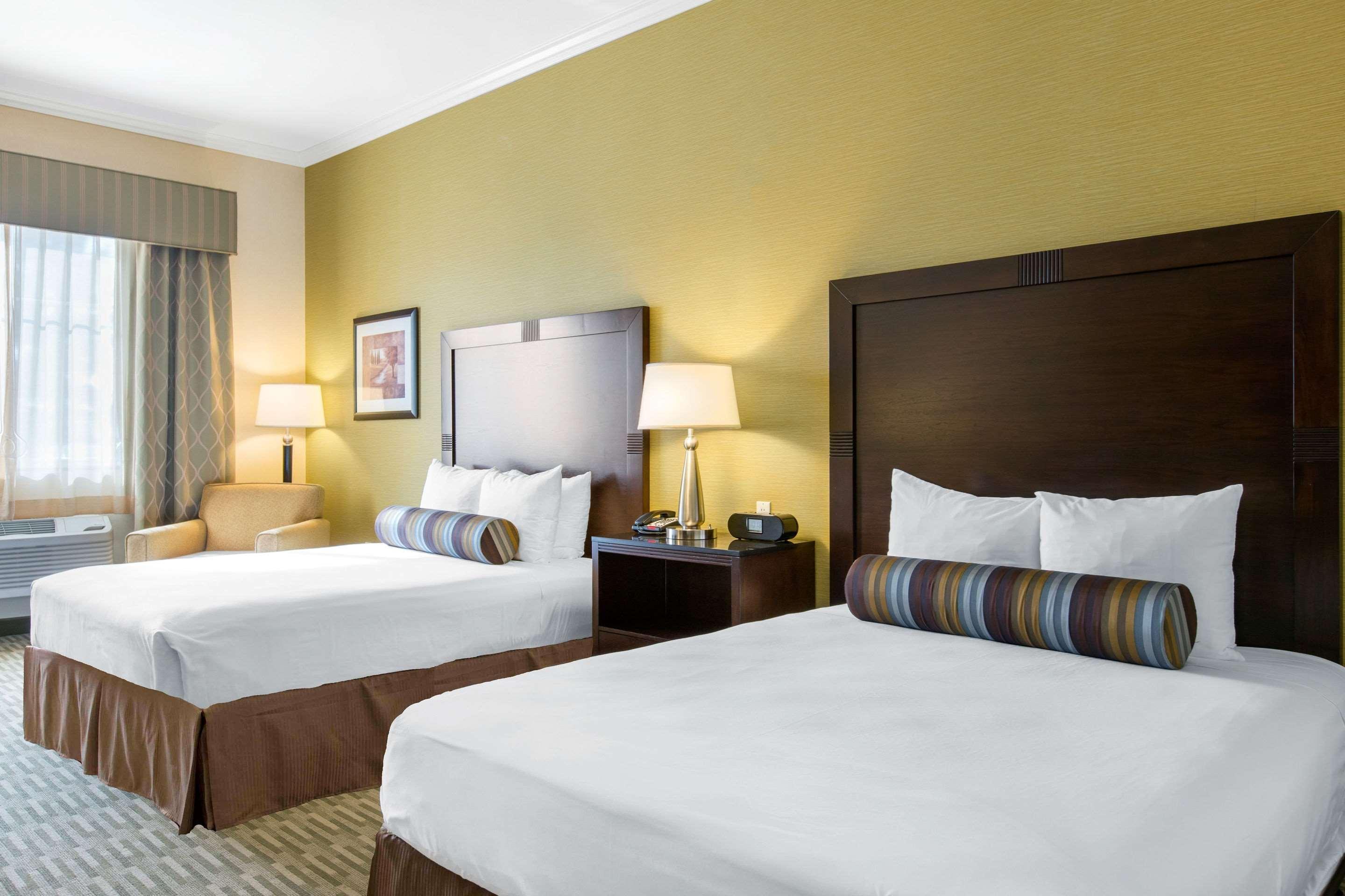 The Oaks Hotel & Suites Paso Robles Εξωτερικό φωτογραφία
