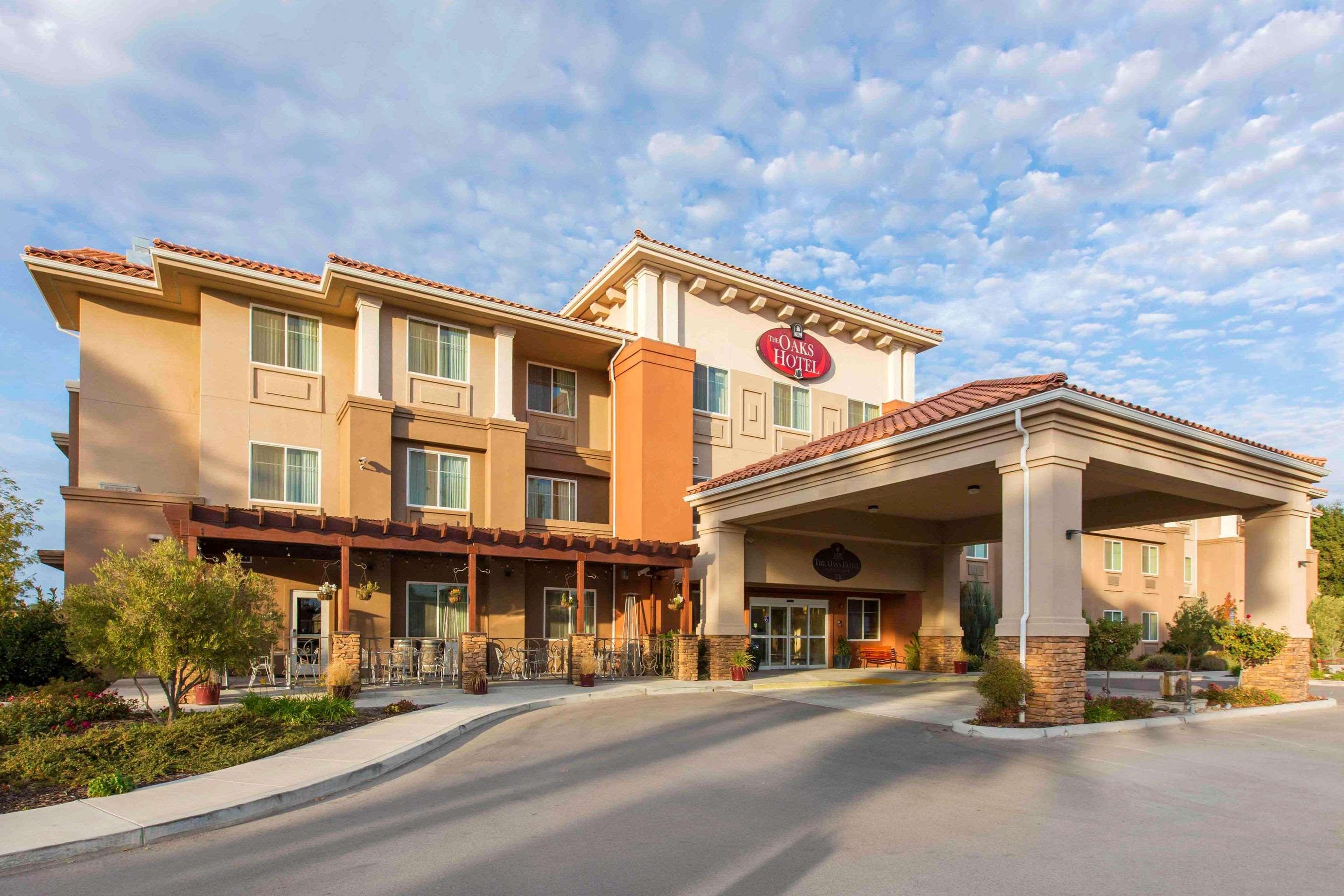 The Oaks Hotel & Suites Paso Robles Εξωτερικό φωτογραφία