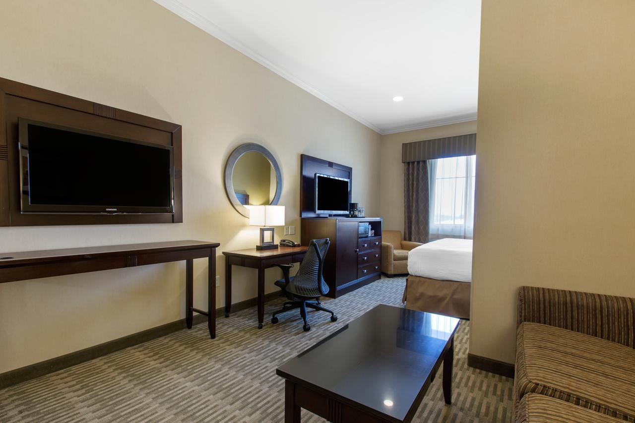 The Oaks Hotel & Suites Paso Robles Εξωτερικό φωτογραφία